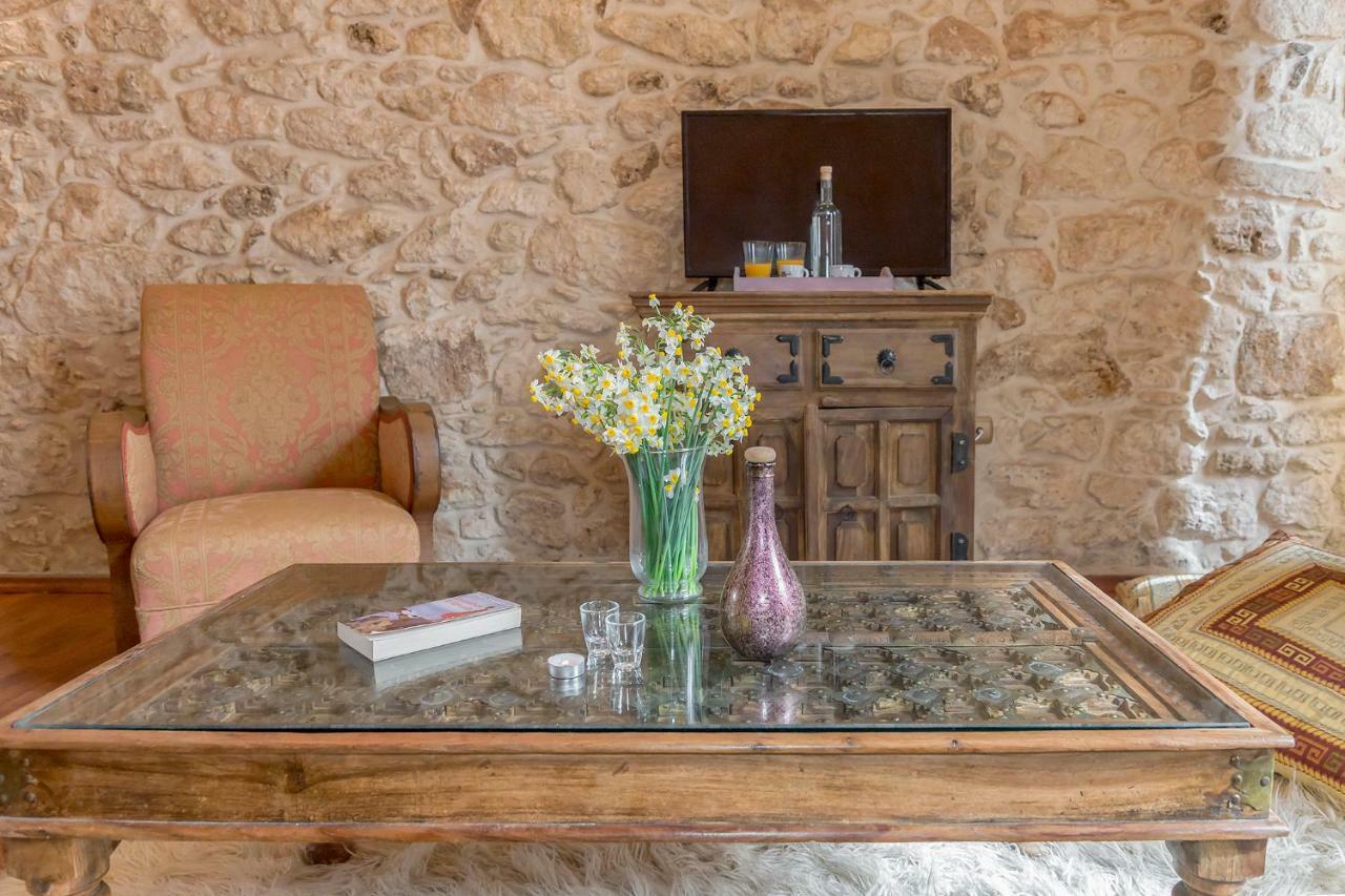 Elois Suites Ретимно Экстерьер фото